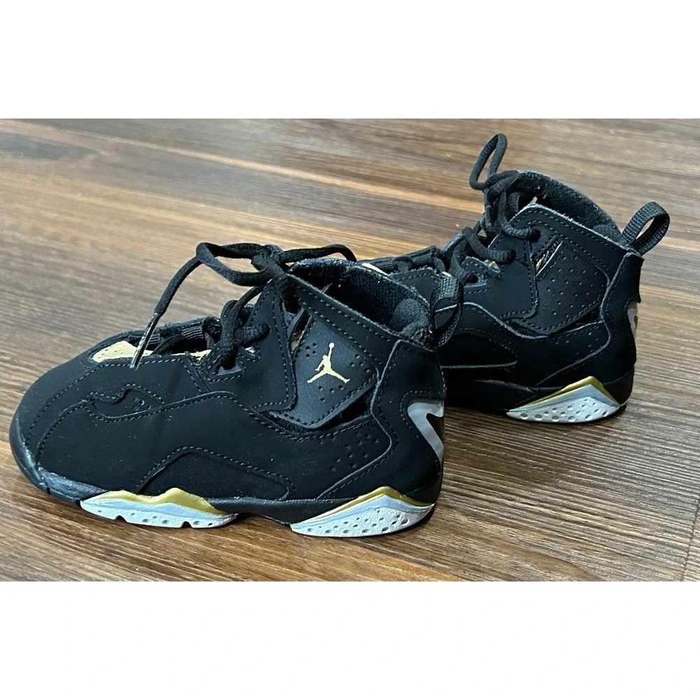 Jordan True Flight TD 'Black Metallic Gold' 2019 Size 8C 343797 070